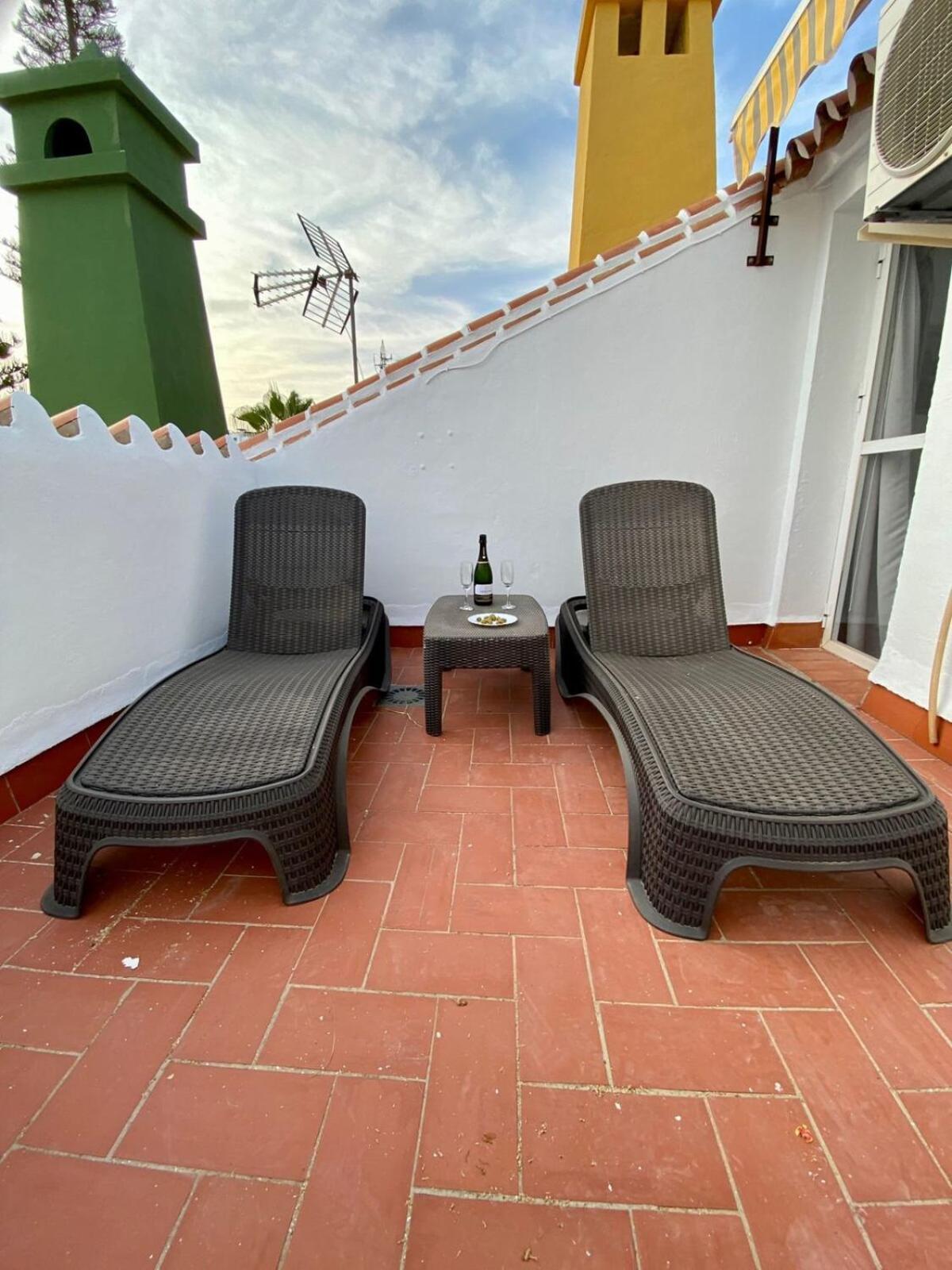 Con Piscina En Rosas De Capistrano Appartement